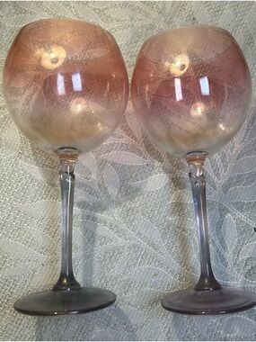 Hand-Blown Pink Ombre Wine Glasses - Set of 2 Brigette